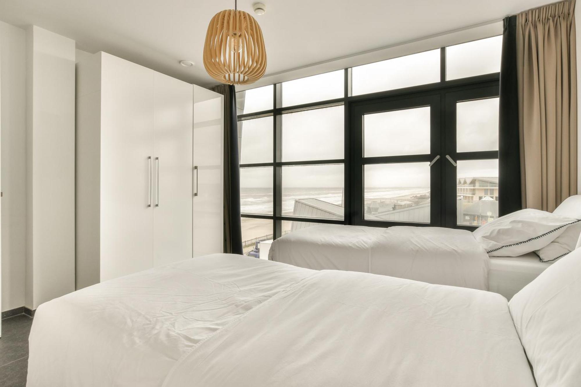 Appartement Met Frontaal Zeezicht In Bloemendaal Bagian luar foto